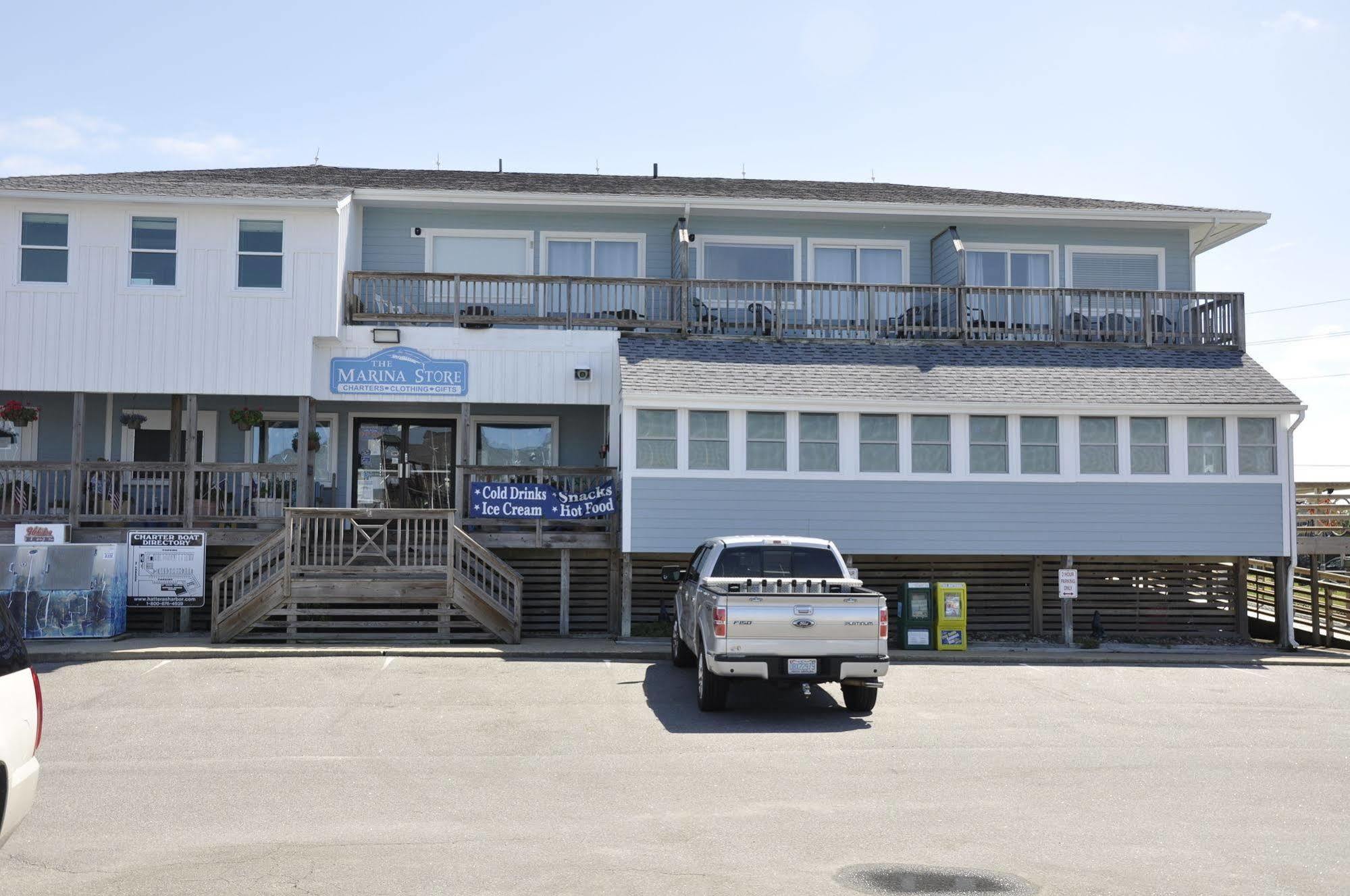 Hatteras Harbor Marina מראה חיצוני תמונה